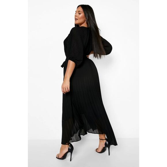 Boohoo Pleated Puff Sleeve Maxi Dress - Picture 5 of 12